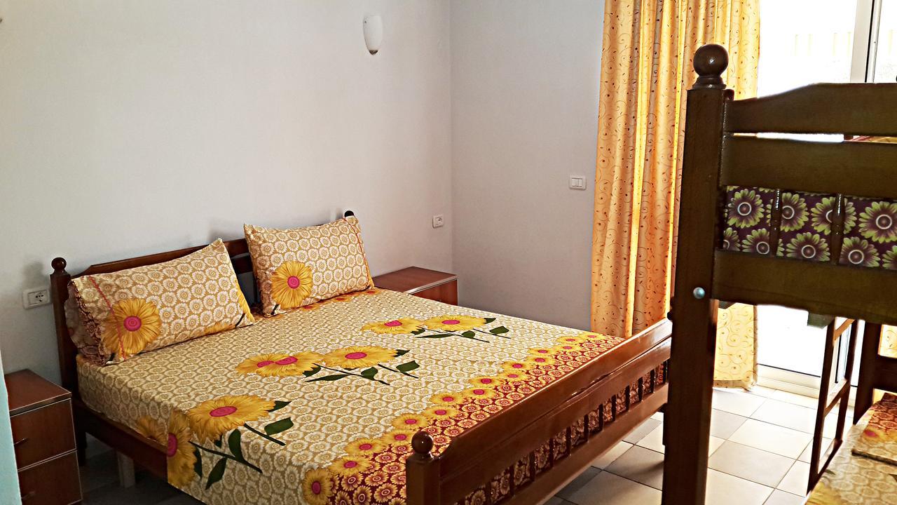 Velipojë Hotel Aquarius المظهر الخارجي الصورة