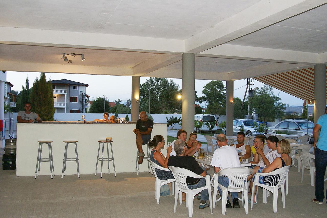 Velipojë Hotel Aquarius المظهر الخارجي الصورة